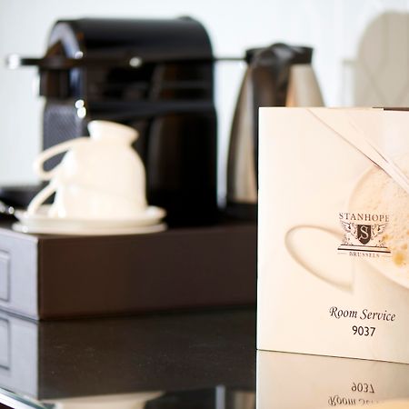 Stanhope Hotel By Thon Hotels Bruxelas Exterior foto Room service menu