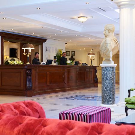 Stanhope Hotel By Thon Hotels Bruxelas Exterior foto The lobby of the hotel