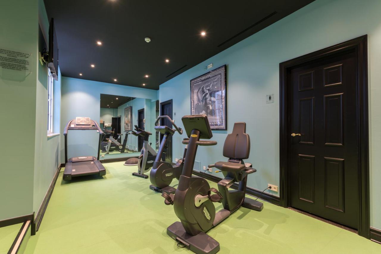 Stanhope Hotel By Thon Hotels Bruxelas Exterior foto The gym at the hotel