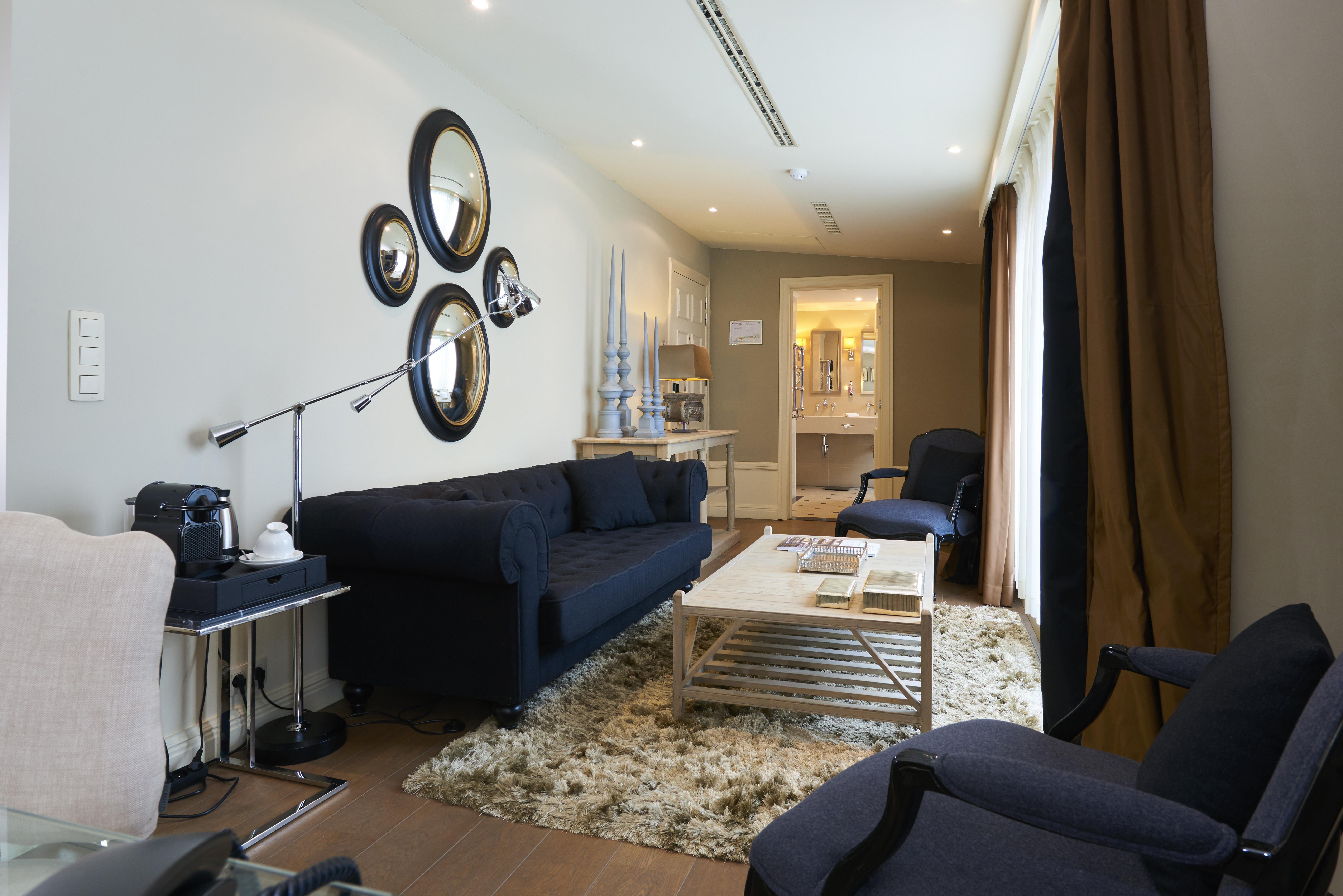 Stanhope Hotel By Thon Hotels Bruxelas Exterior foto A living room