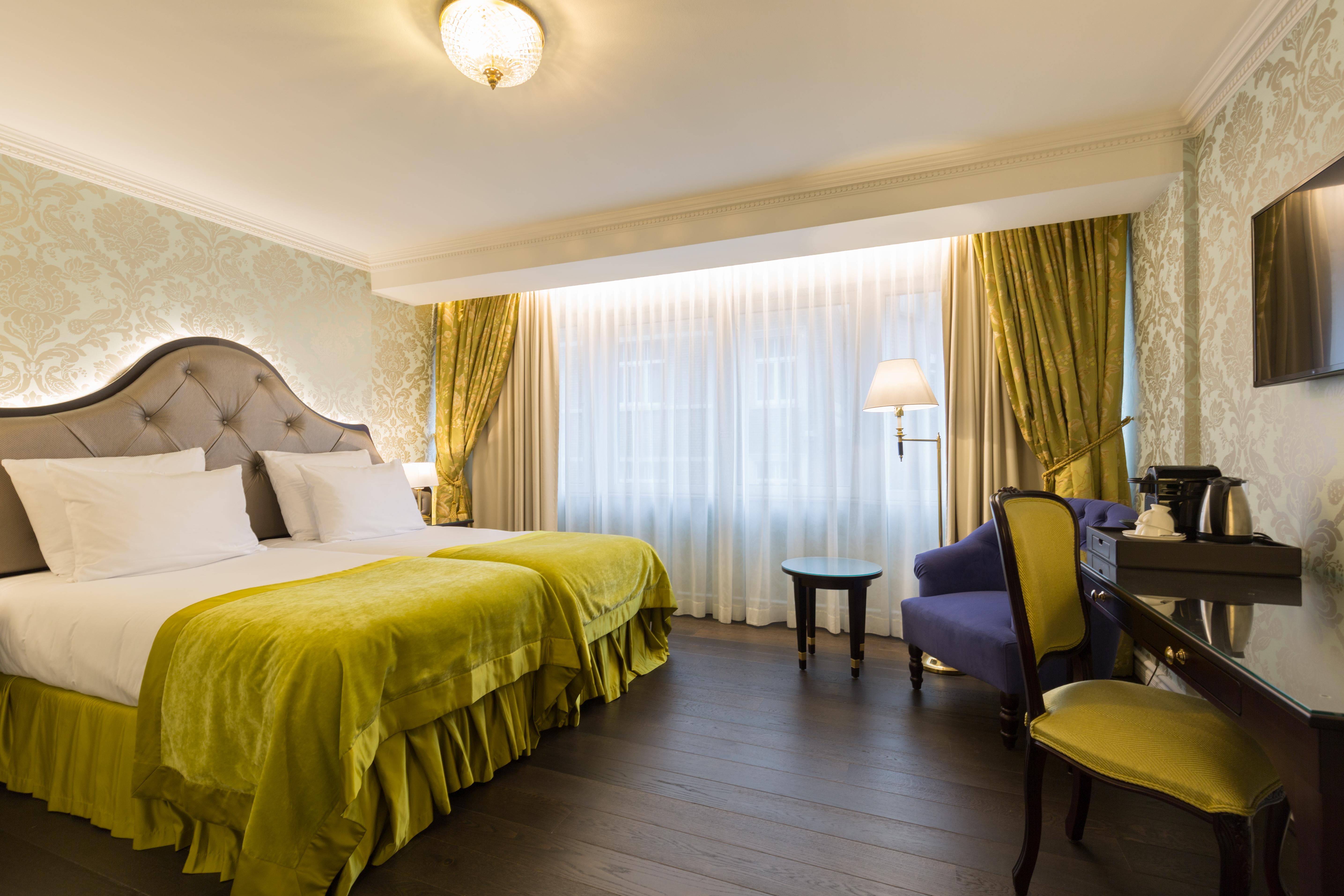 Stanhope Hotel By Thon Hotels Bruxelas Exterior foto Deluxe room