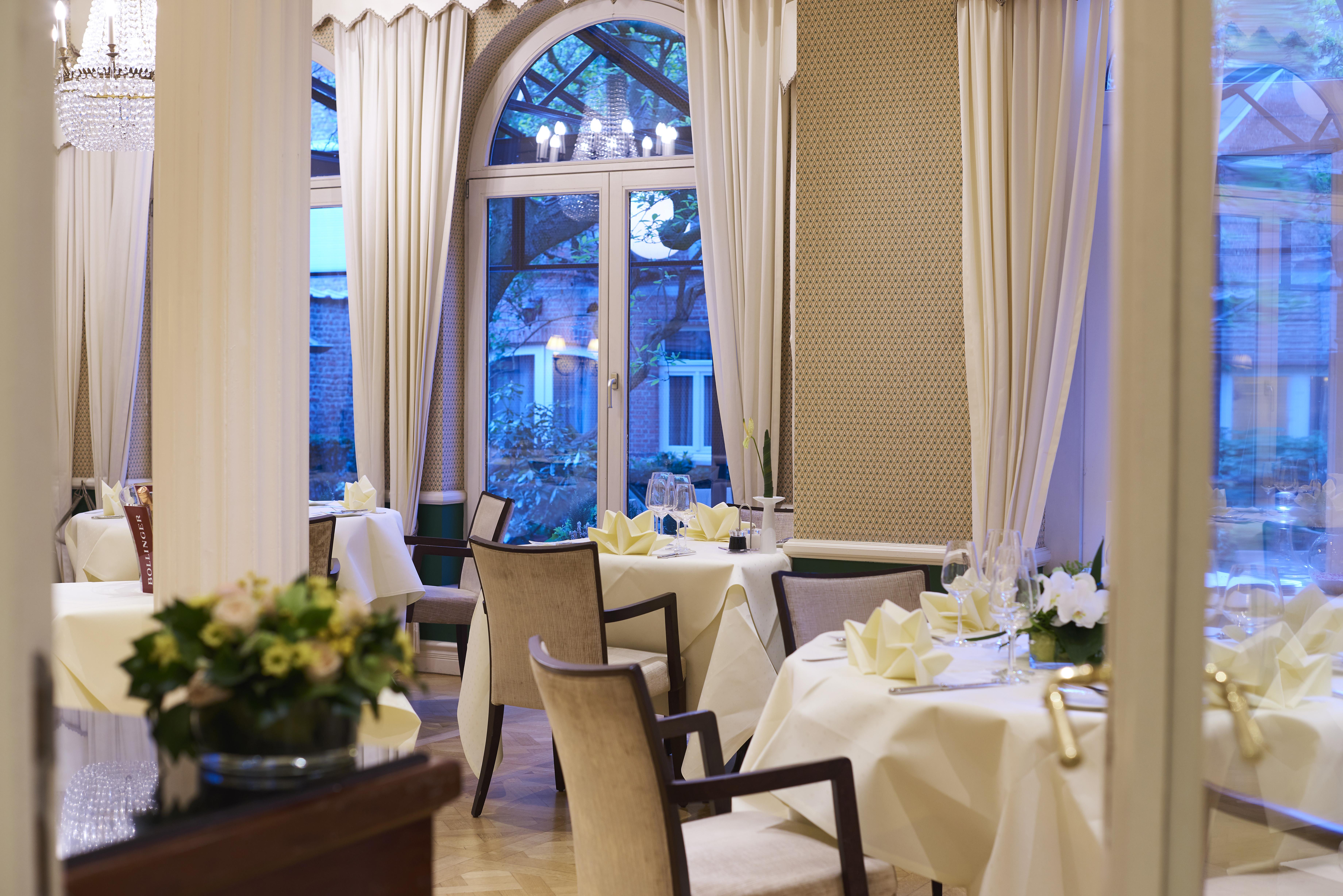 Stanhope Hotel By Thon Hotels Bruxelas Exterior foto Restaurant