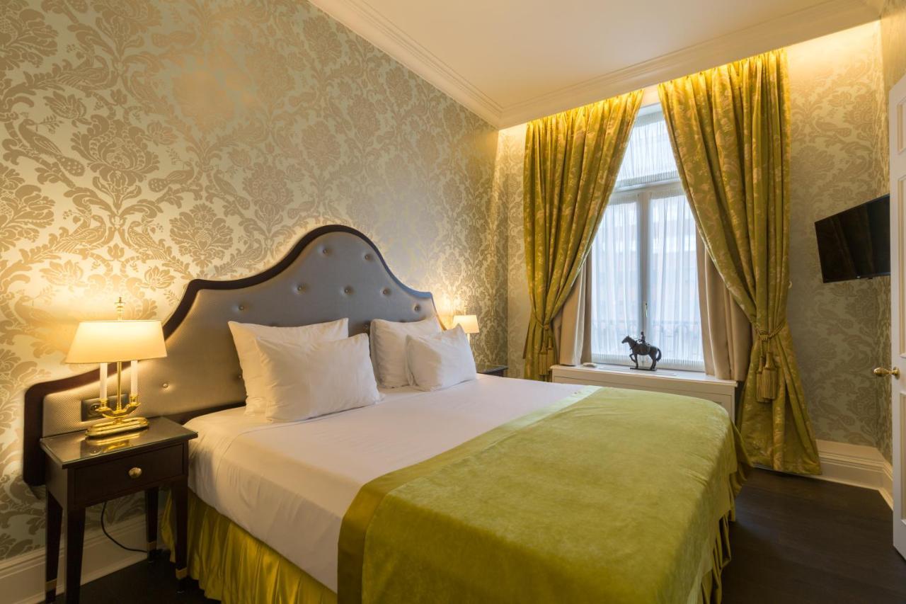 Stanhope Hotel By Thon Hotels Bruxelas Exterior foto A room at the hotel