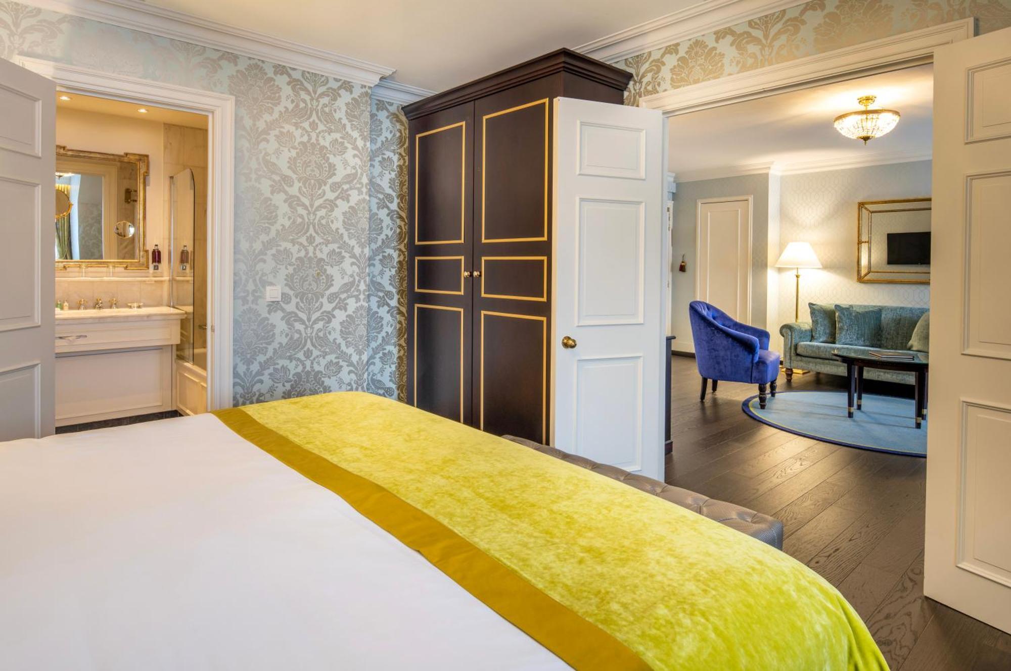 Stanhope Hotel By Thon Hotels Bruxelas Exterior foto A suite at the hotel